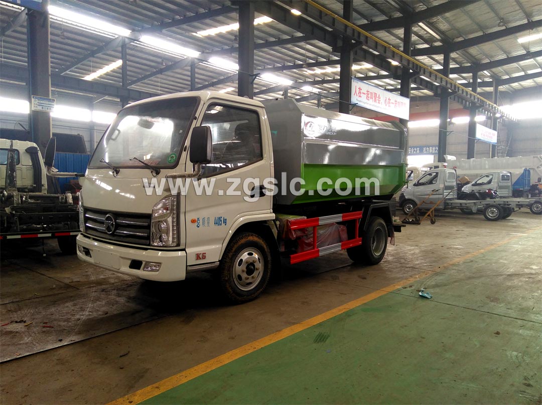凱馬3.5方藍(lán)牌掛桶垃圾車(chē)_