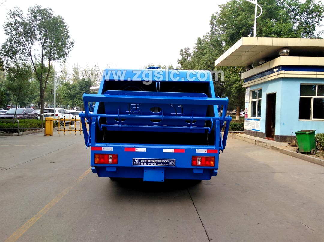 凱馬壓縮垃圾車_藍牌壓縮垃圾車多少錢一輛？