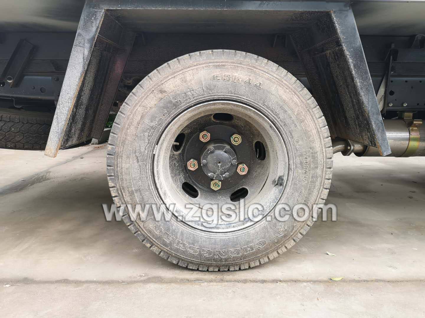 江鈴順達醫(yī)療廢物轉運車（國五）
