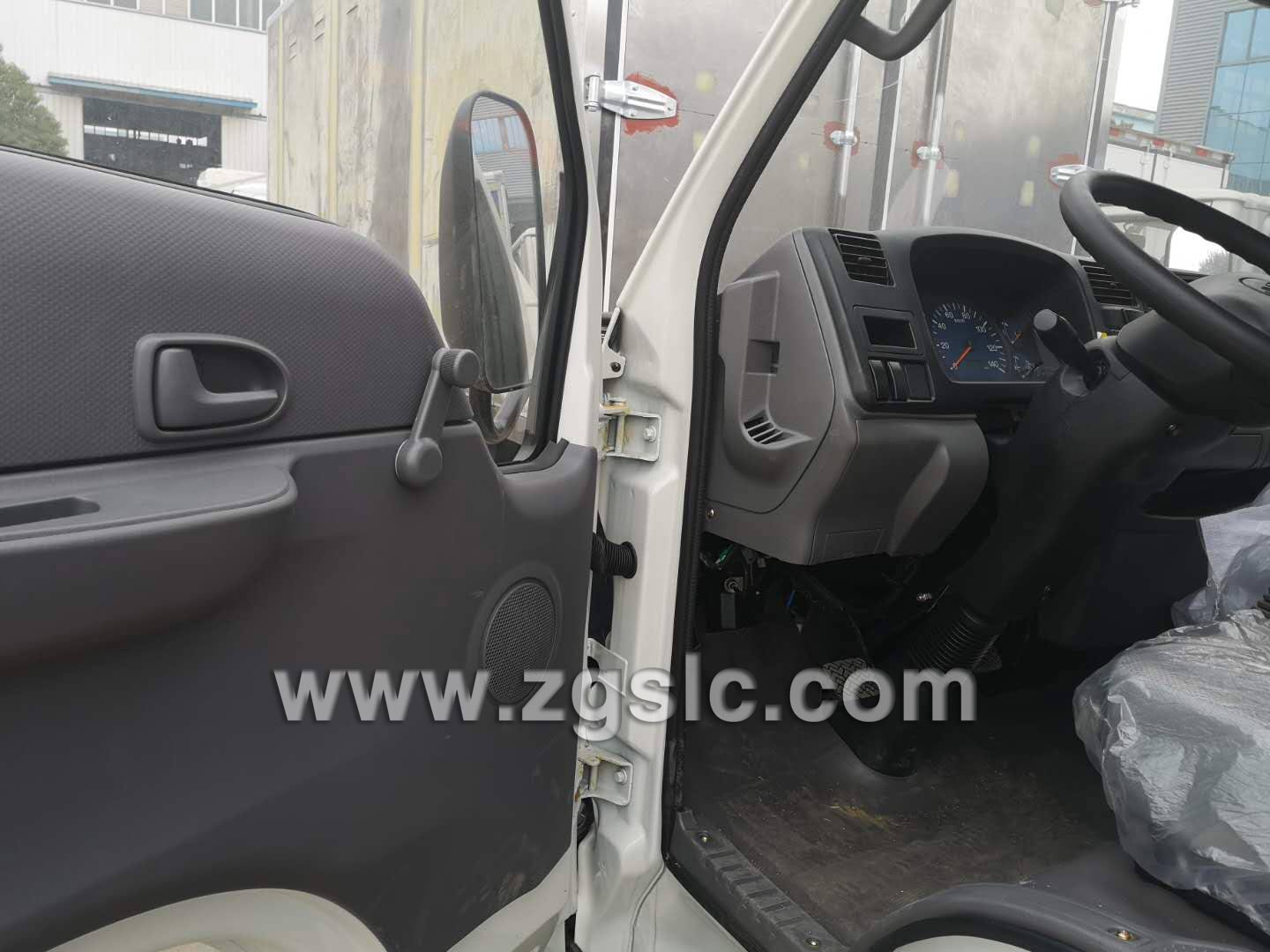 江鈴順達醫(yī)療廢物轉運車（國五）