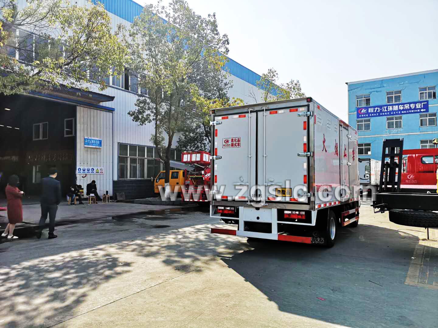 東風(fēng)小多利卡爆破器材運(yùn)輸車（國五）