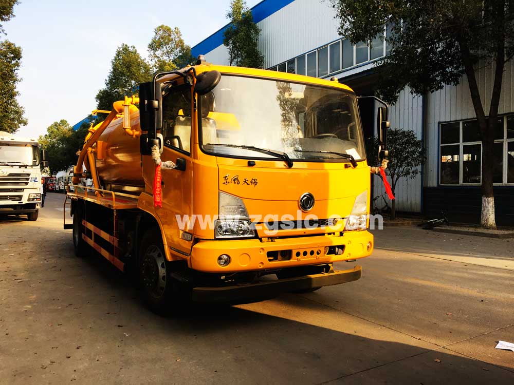 新款東風(fēng)天錦吸污車（國五）