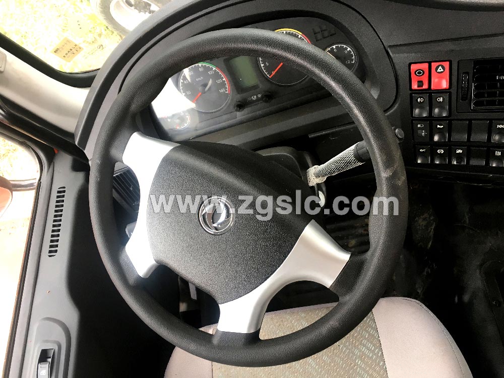程力黃牌東風(fēng)特商后八輪平板運輸車（國五）