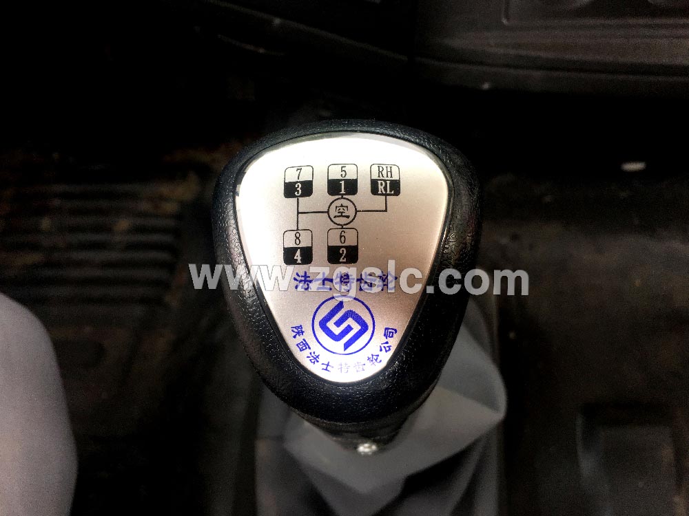 程力黃牌東風(fēng)特商后八輪平板運輸車（國五）