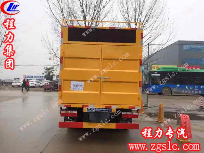 東風(fēng)小多利卡污水處理車（國(guó)五）