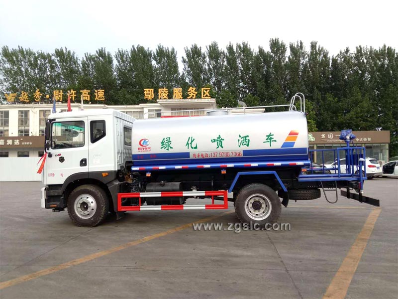 2019/6/5，河北滄州楊總在湖北程力訂購一輛12方東風D9灑水車，單號：196006