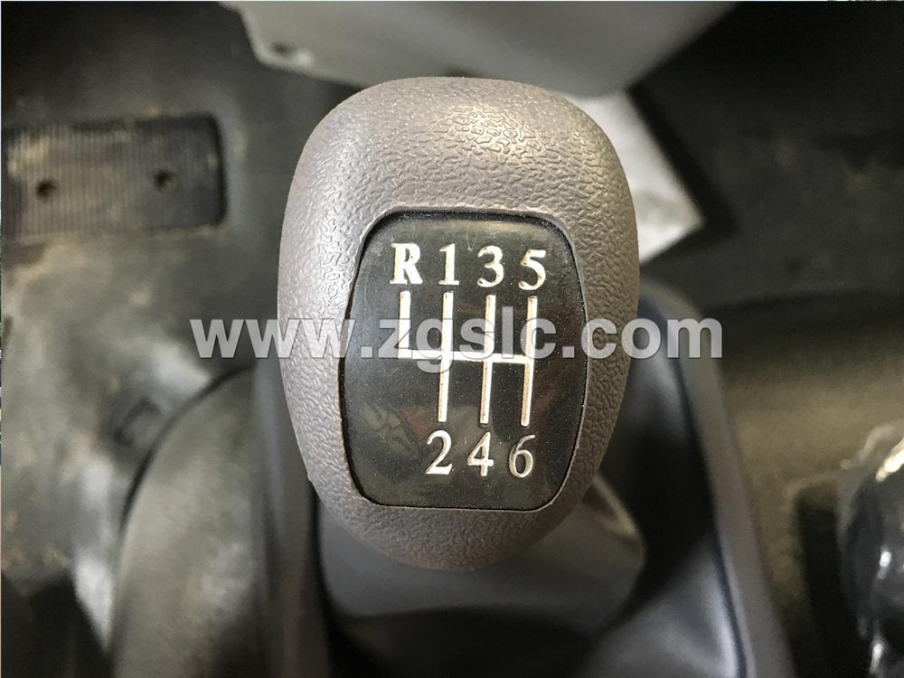 上圖為程力專用汽車股份有限公司生產(chǎn)的國六東風天錦灑水車